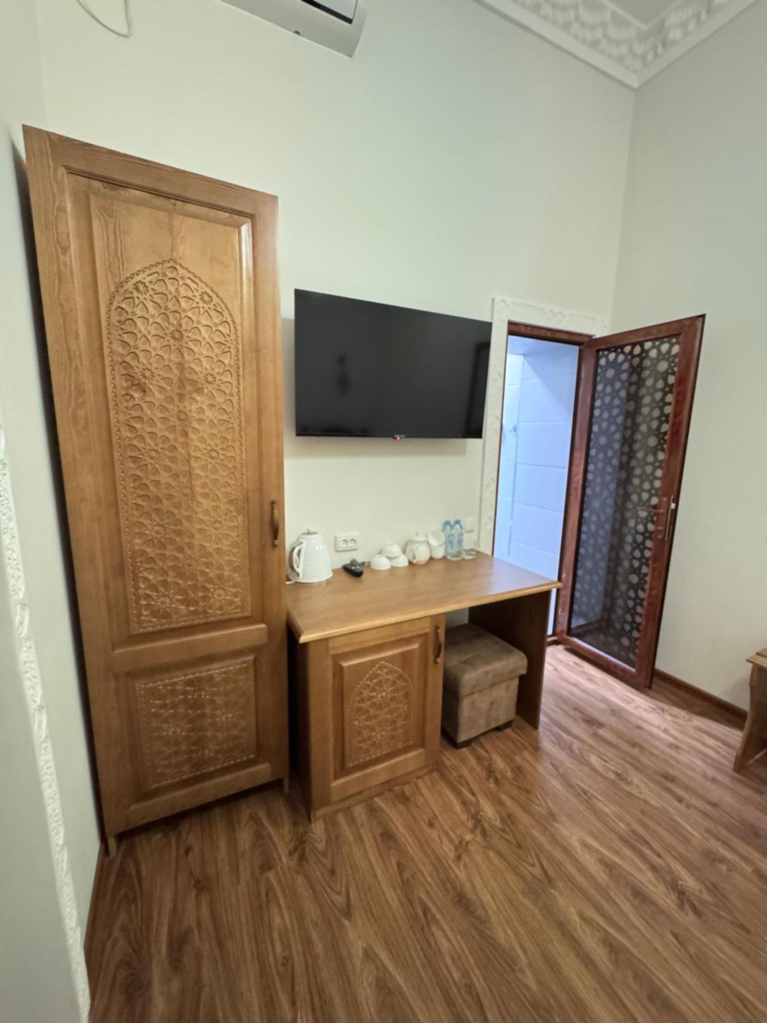 Guesthouse Muqaddam Bukhara Esterno foto